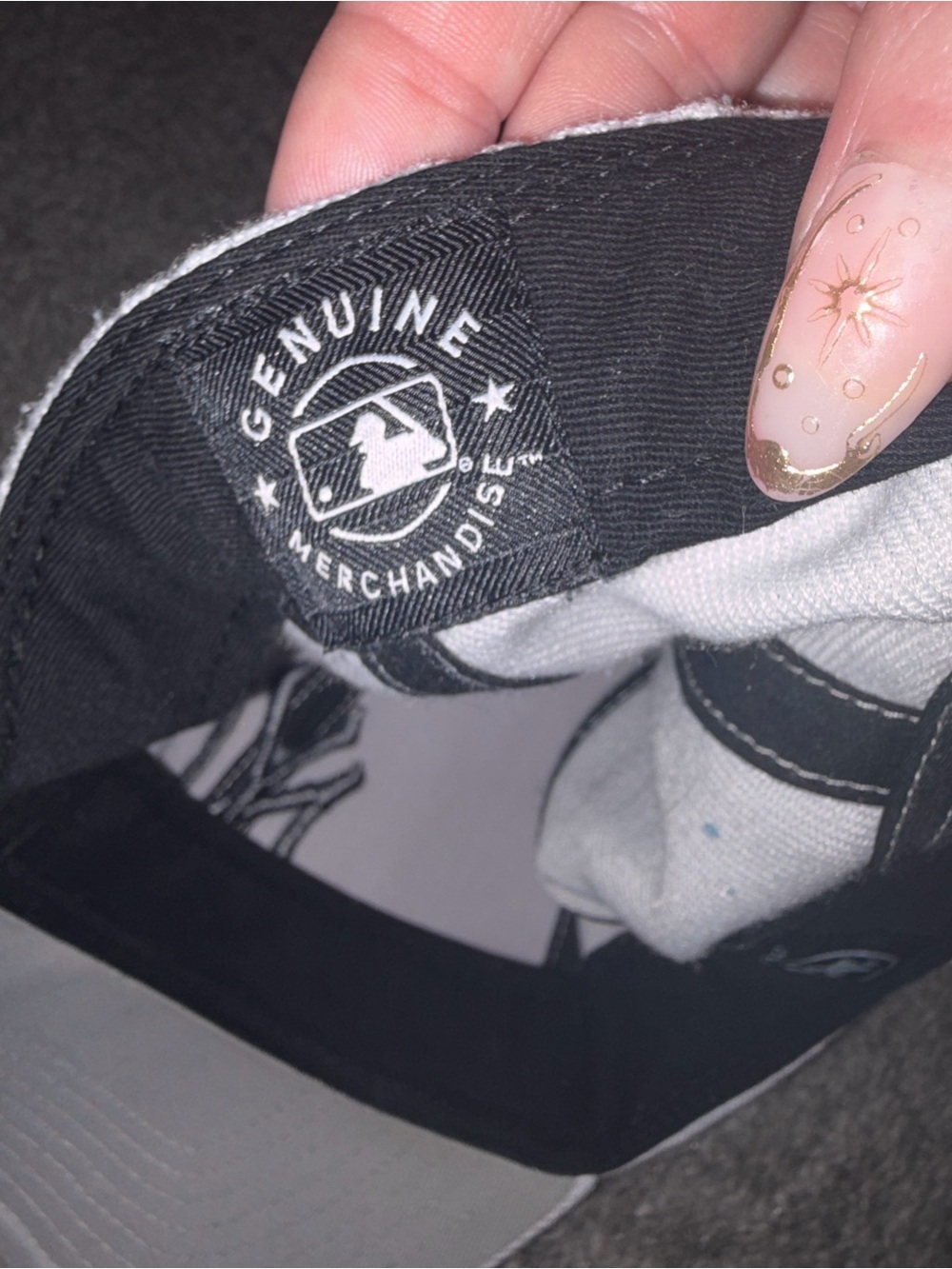 47 Brand New York Yankees Light Grey Baseball Cap OSFA Adjustable Clean Up - Picture 5 of 8
